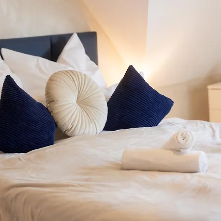 Stilvolles Naehe Messe & Uniklinikum Essen