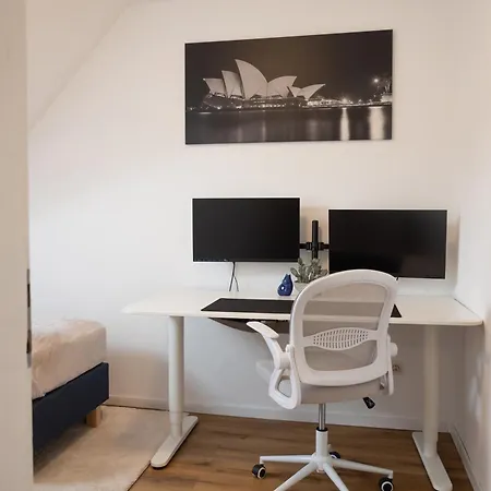 Stilvolles Naehe Messe & Uniklinikum *