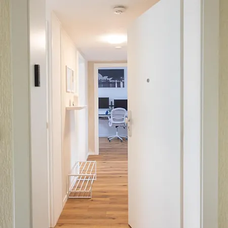 Stilvolles Naehe Messe & Uniklinikum *